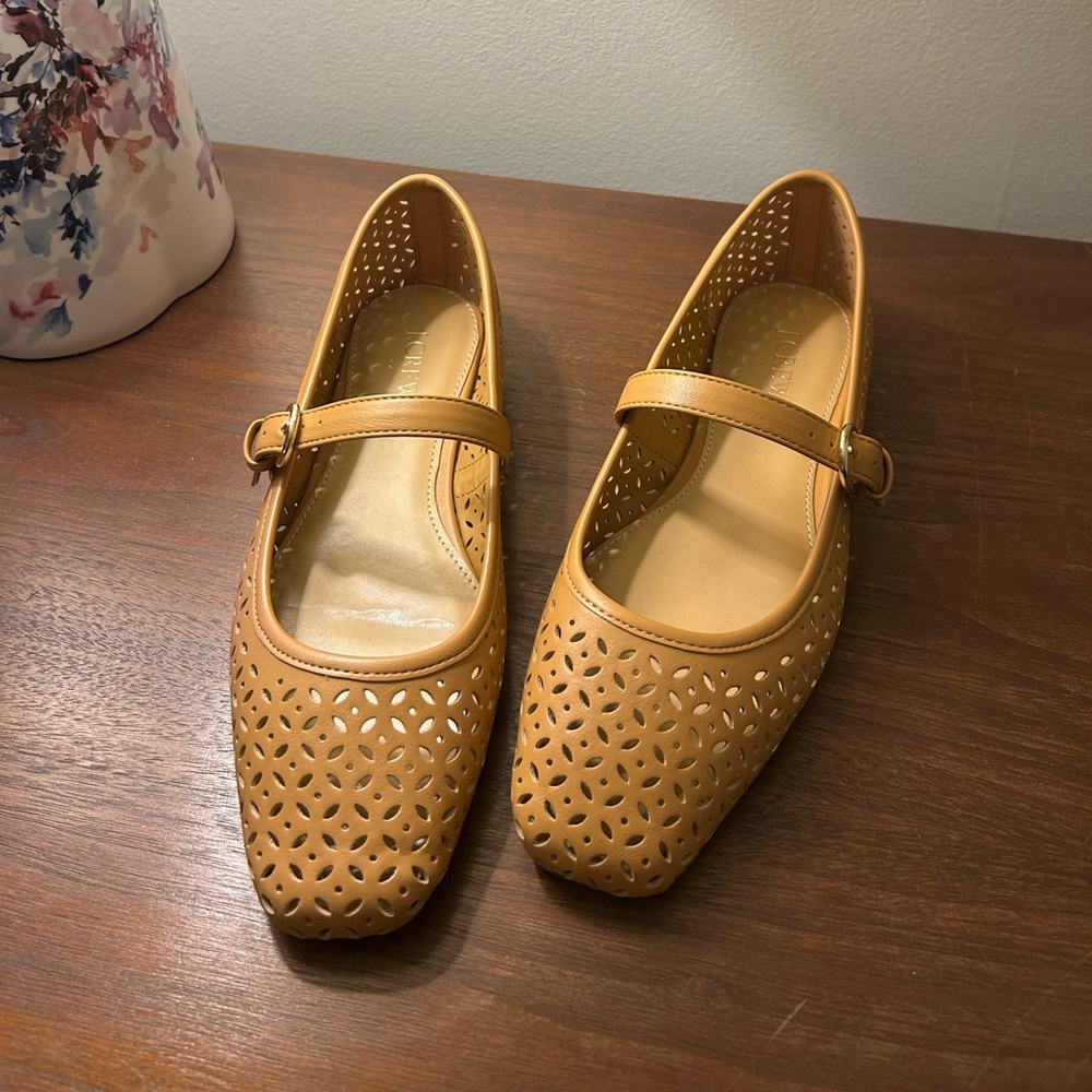 Women's Tan JCrew Mary Jane Shoes size 8 1/2